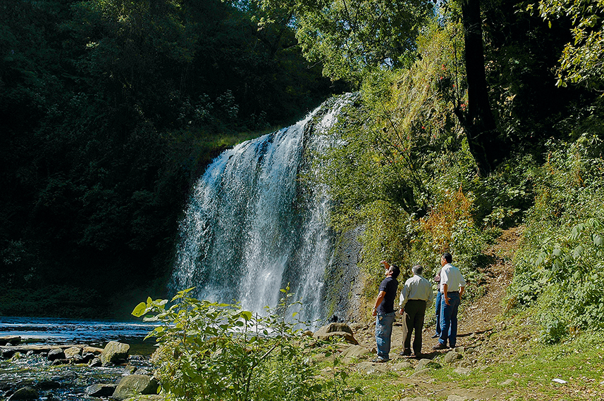 Acaxochitlan-aventura-cascada